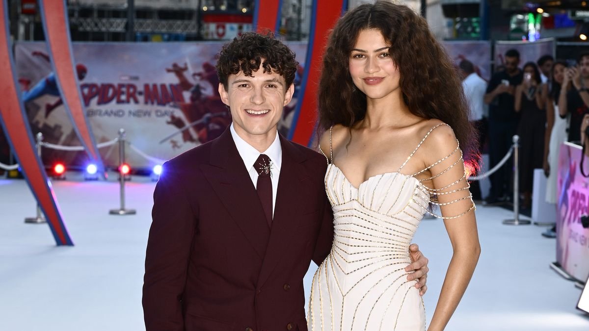 Listen Up Internet: What Zendaya Said About Keeping Her Marriage To Tom Holland Private Listen Up Internet: What Zendaya Said About Keeping Her Marriage To Tom Holland Private